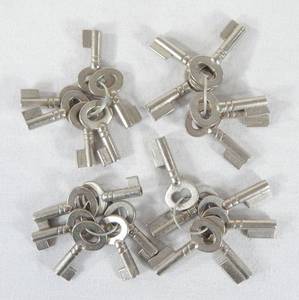 lot 242 image: Lot of 24 Vintage German Skeleton Key Blanks