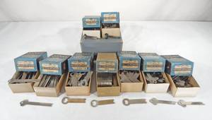 lot 245 image: Huge Lot of Vintage Ilco Flat Steel Key Blanks