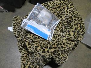 lot 73 image: 12# Weighted Blanket...