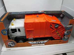 lot 151 image: Driven Recycling Truck...