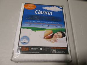 lot 216 image: Caritin Comforter Protector King Si...