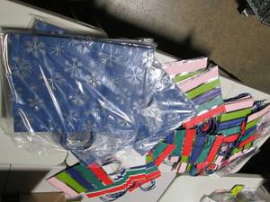 lot 219 image: Box of Gift Bags, Photo Prop...