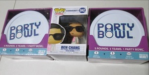 lot 222 image: POP Television Community #842 Ben C...