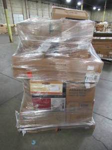 lot 100 image: WHOLESALE MIXED PALLET OF LIGHTING AND CELING FANS