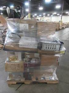 lot 101 image: WHOLESALE MIXED PALLET OF LIGHTING AND CELING FANS