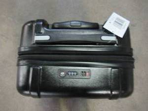 lot 55 image: Calvin Klein Driver 20 Expandable Hardside Spinner Suitcase 4369073