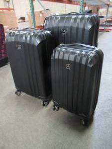 lot 56 image: Tag Laser 2.0 3-Pc Hardside Luggage Set in Black 22563-10-3S