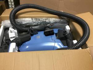 200 Series Bagged Canister Vacuum Cleaner by KENMORE&nbsp&nbspin good condition&nbsp