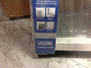ReliaBilt 31.75-in x 15.75-in Left-Operable Vinyl New Construction White Sliding Window Item #1562575Model #VBSI3216 PLEASE SEE DAMAGE&nbsp&nbsp