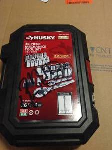 Husky 14 in. Drive Socket Wrench Set (30-Piece)&nbsp&nbspin good condition&nbsp
