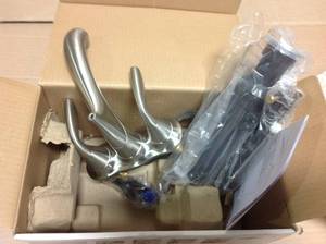 Williamette 4 in. Centerset 2-Handle 1.2 GPM Bathroom Faucet with Pop-Up Drain in Vibrant Brushed Nickel&nbsp&nbspin good condition&nbsp