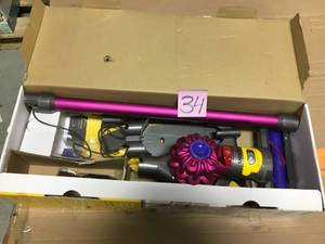 Dyson V7 Motorhead Cordless Stick Vacuum Cleaner open box customer return