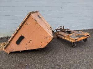 Steel Self Dumping Hopper