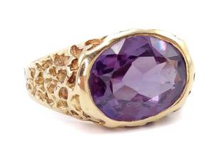 lot 26 image: Fabulous Vintage XL Amethyst Statement Ring in Yellow Gold $1850 Retail