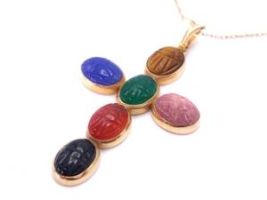 lot 51 image: Scarab Style Bezel Set Carved Gemstone Estate Cross in 14k Yellow Gold
