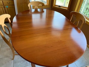 lot 14 image: Kitchen Table and Pottery Barn Chairs