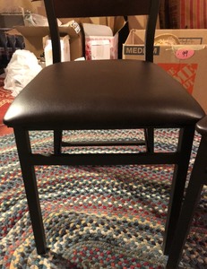 lot 116 image: Padded Folding Chairs