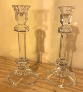 lot 109 image: Clear Glass Candle Holders