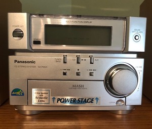lot 71 image: Panasonic CD Stereo System