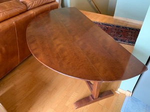 lot 15 image: Drop Leaf Console Table