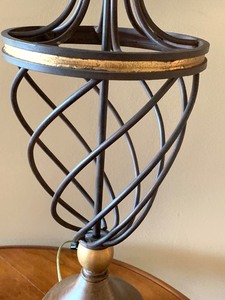 lot 24 image: Decorative Table Lamp
