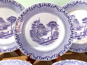 lot 122 image: Rorstrand Vintage Dishes