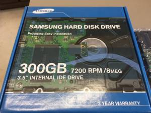 lot 105 image: Samsung Hard Disk Drive 300GB
