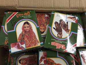 lot 188 image: Lot of Over 100 Packages of Henna Tattoo Powder