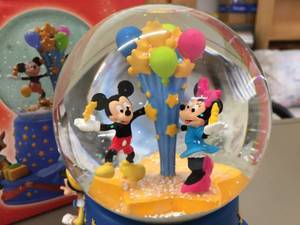 lot 197 image: Disney Globe