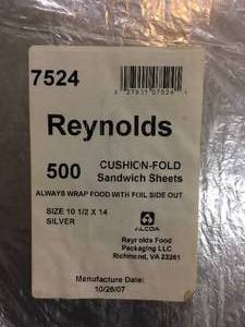lot 67 image: Four Packs of 500 Cushion Fold Sandwich Sheets
