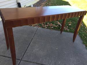 lot 274 image: Wooden Table