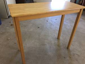 lot 275 image: Wooden Table