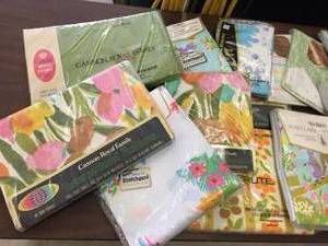 lot 296 image: Large Lot of Bed Sheets And Pillow Cases