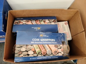 lot 39 image: Coin Sorter & Sleeves