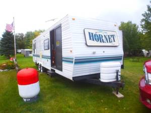 1997 Damon Hornet Park Model