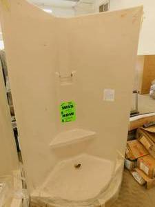 lot 26 image: Curved White Shower