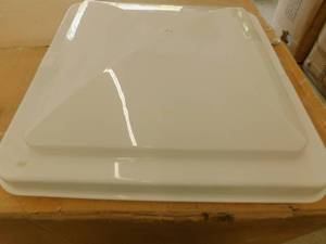 lot 32 image: Elixir Universal Vents