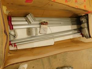 lot 47 image: Ford Roof Rack