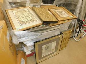 lot 76 image: Pallet of Decorative Pictures
