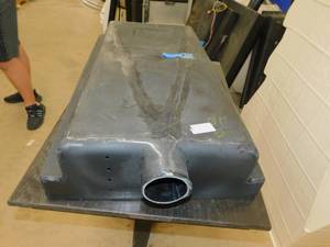 lot 153 image: RV Custom 18 gal. Roto-Molding Holding Tank