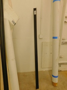 lot 172 image: RV Black Plastic Door Casing (Trim)
