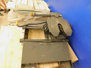 lot 60 image: 5th Wheel Hitch
