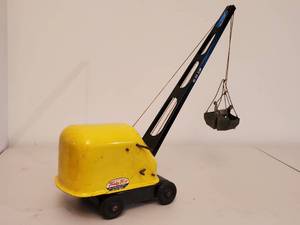 Vintage 1950s Tonka Crane