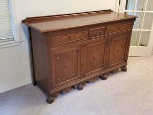 Vintage Buffet Table