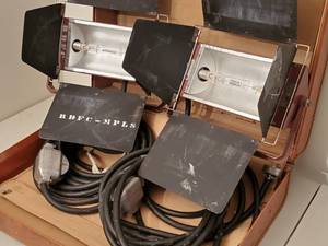 (2) Professional Lighting Units