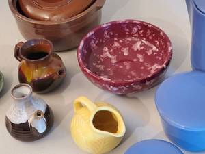 Pottery & Stoneware Lot