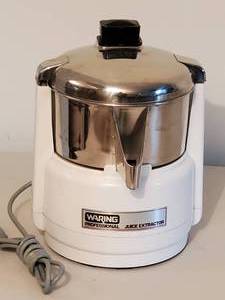 Waring Professional Juice Extractor