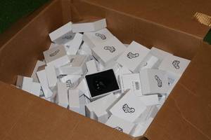 Box of Air Jamz Bluetooth Air Guitar Picks
