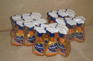 lot 14 image: 30 De-Solv-It Cleaners