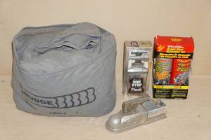 lot 33 image: Car Cover and Auto Accessories